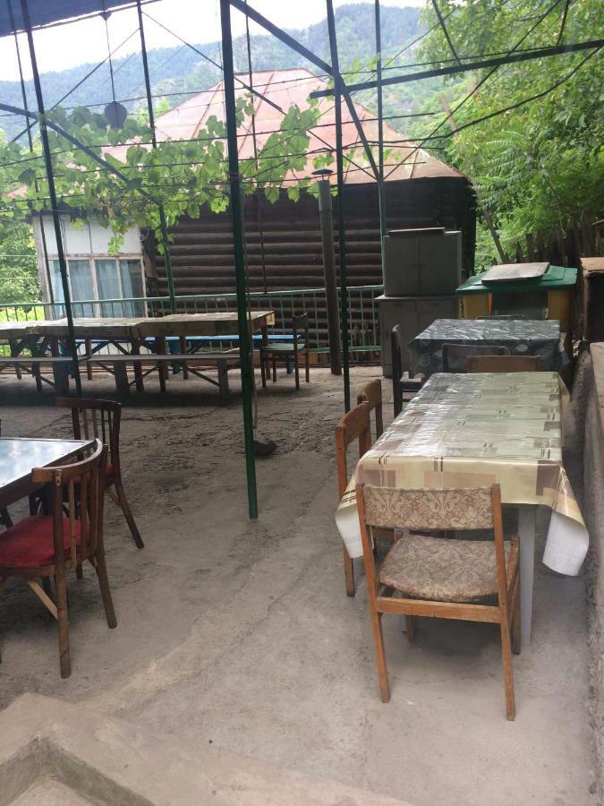 Guesthouse Malkhazi Bordschomi Exterior foto